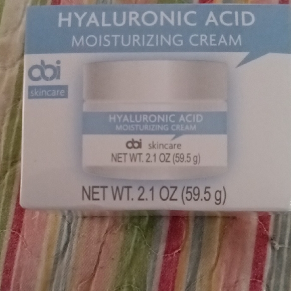 adidas Hyaluronic Acid Moisturizing Cream - White and Blue